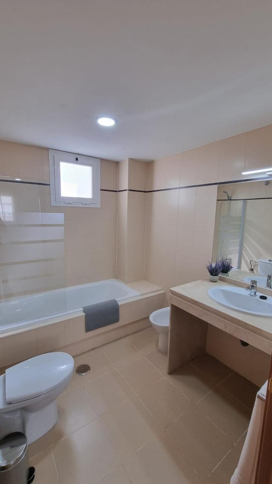 Moderno Apartamento 3 Dormitorios, Garaje Y Piscina La Algaba Eksteriør bilde